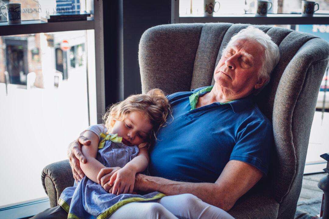 Sleep ‘Sweet Spot’ May Mean Less Cognitive Decline