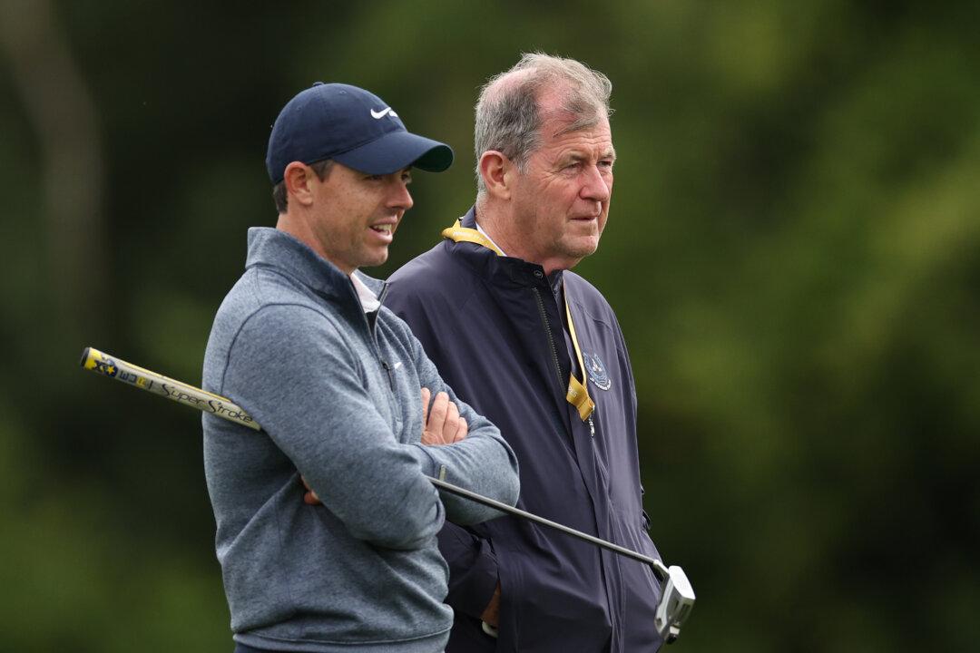 McIlroy Softens Stance on LIV Golf Feud