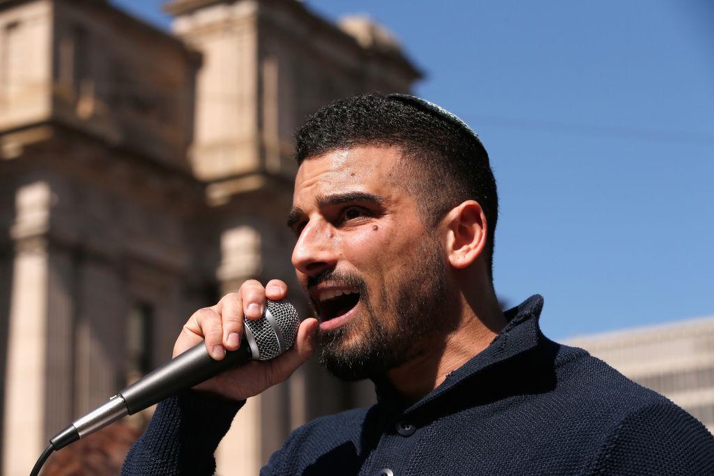 Rebel News Avi Yemini Gets Apology From Victoria Police After Wrongful Arrest During Protests
