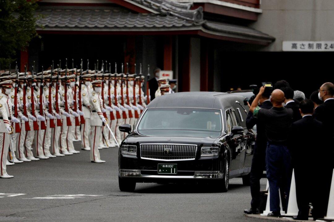 Japan Bids Sombre Farewell to Slain Shinzo Abe, Its Longest-Serving Premier