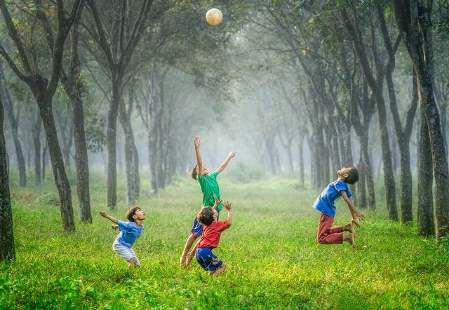 Play and Learn in Tandem: The Unexpected Benefits of Allowing Your Kids to Enjoy Their Summer Vacations