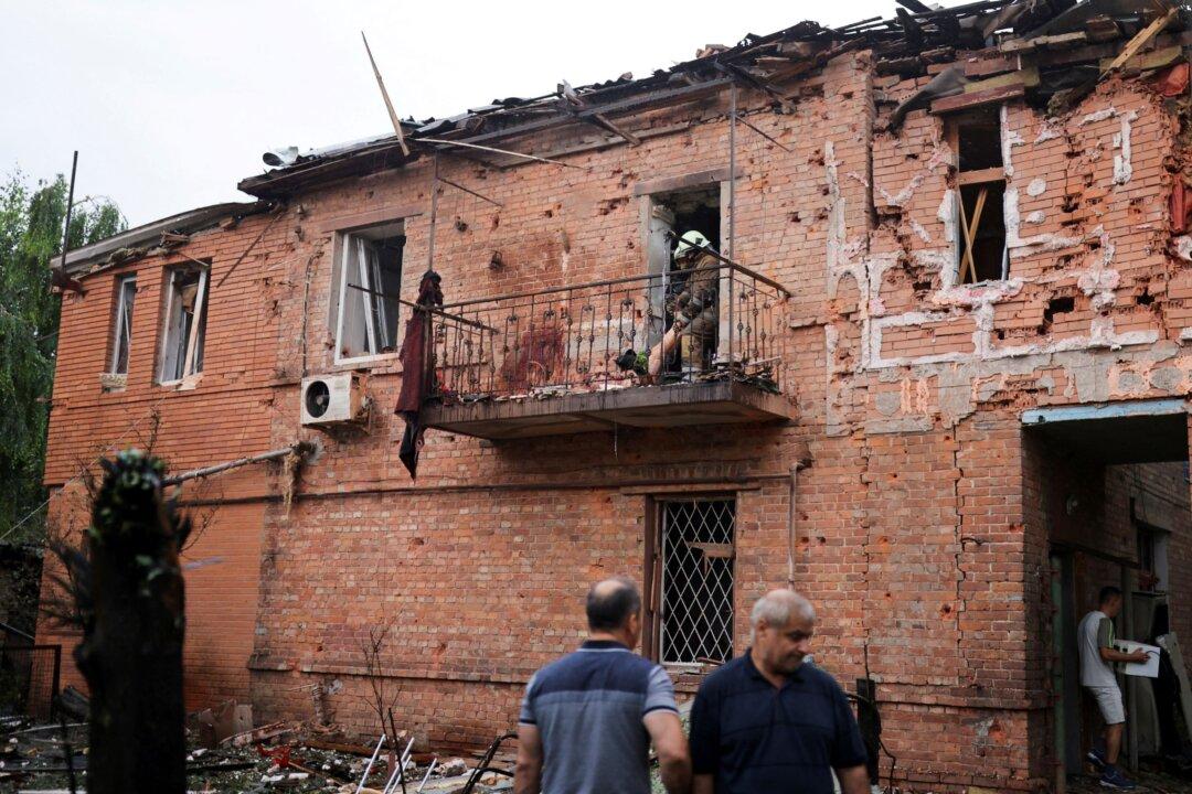 Ukrainian Rockets Hit Russian-Controlled Area as Kyiv Claims It Readies Southern Counter-Attack