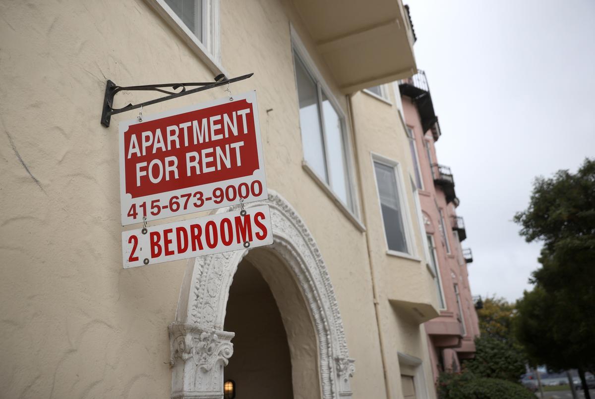 Rents Fall Slightly as Apartment Demand Continues to Cool