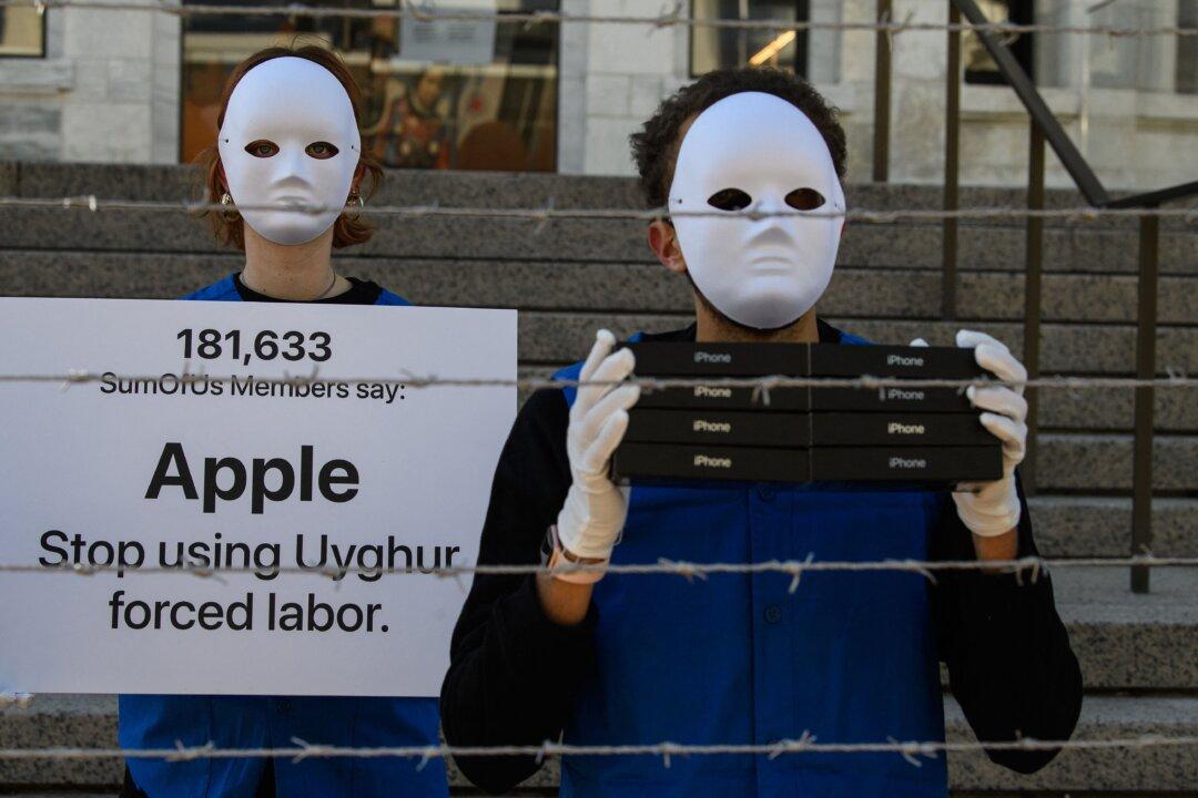 Apple Can’t Kick the iSlavery Habit in China