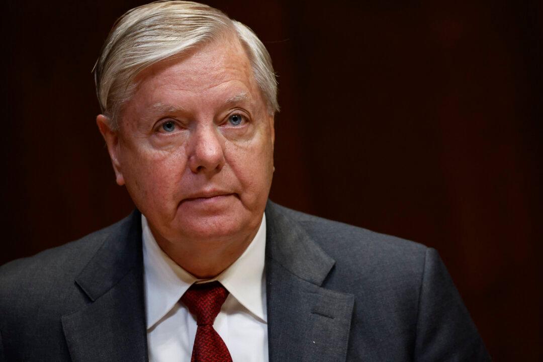 Sen. Graham Says Trump Arrest Would ‘Blow up Our Country’