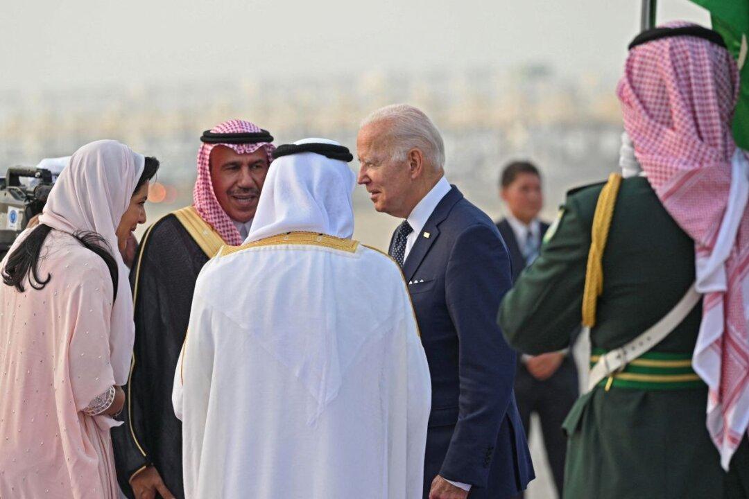 Biden Meets With Saudi Arabia’s Crown Prince Amid ‘Energy Security’ Concerns