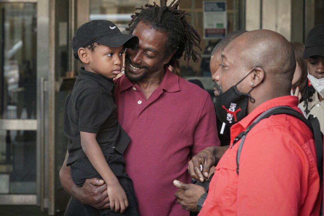 3 Men Cleared in 1995 Killing of NYC Subway Token Clerk