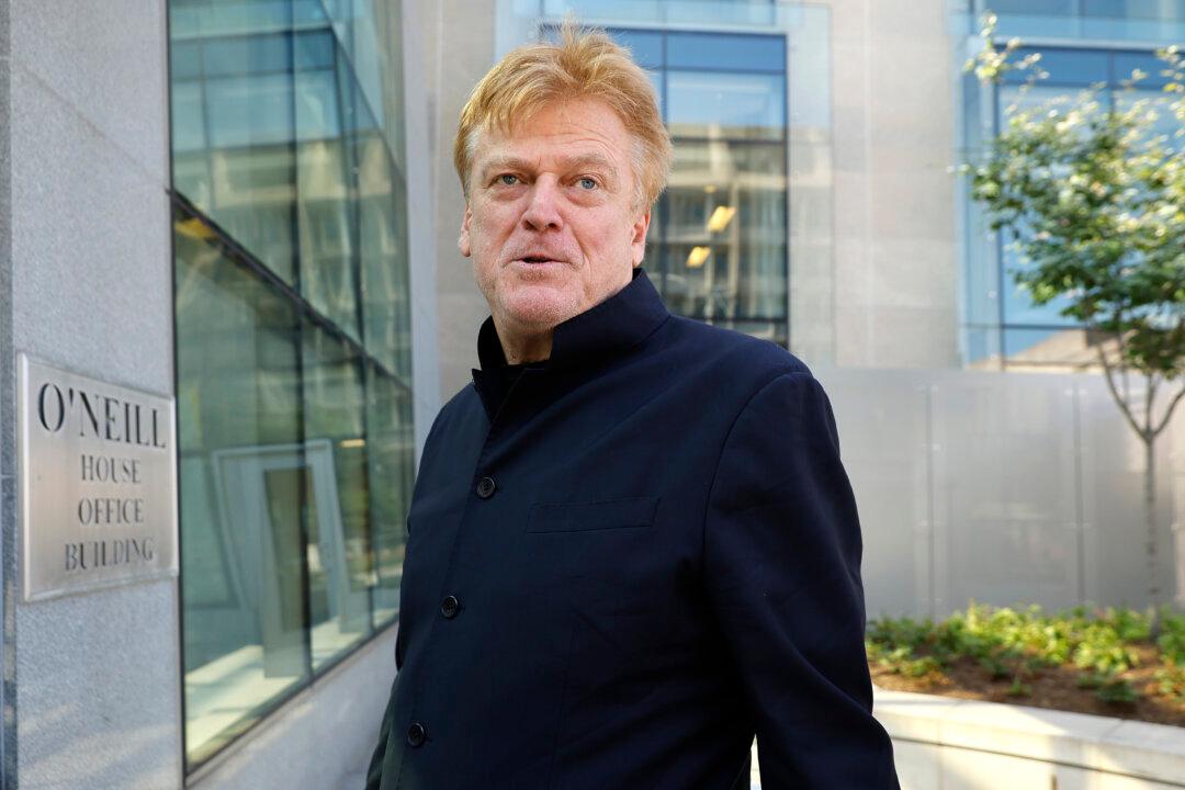 Former Overstock CEO Seeks Release of Trump Raid Affidavit in Court Motion