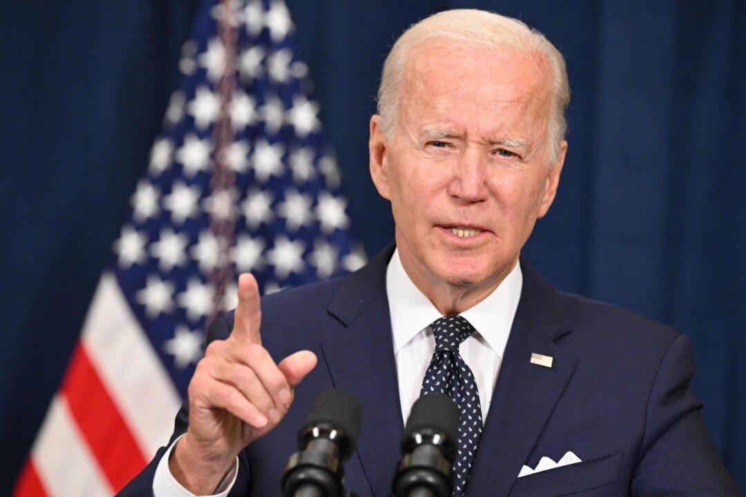 Biden Administration Asked National Archives to Let FBI Access Boxes From Mar-a-Lago: Letter