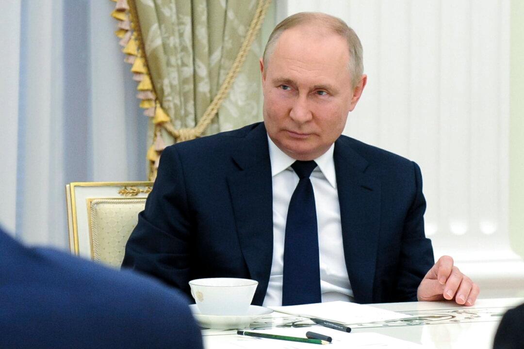 CIA Director Responds to Claims Putin Is in Poor Health or Dying