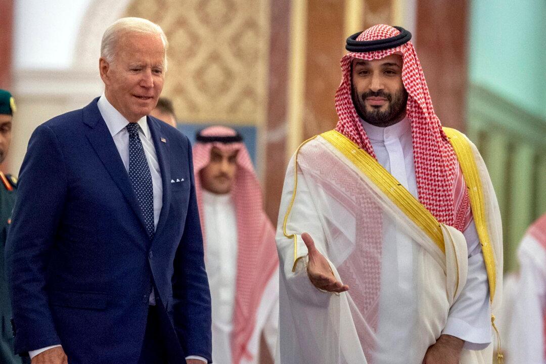 White House Confirms Biden Admin Asked Saudis to Postpone Oil Cuts Until 1 Month After Midterms