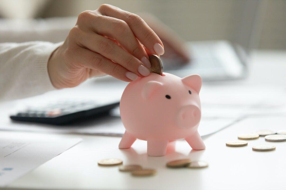 Canadians Say They Need Average Savings of Over $846K to be Financially Independent: Poll