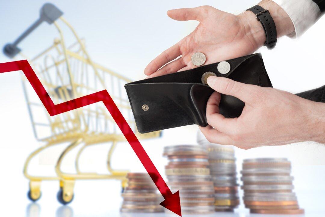 The Cantillon Effect: How the Monetary Elite Is Siphoning Your Wealth