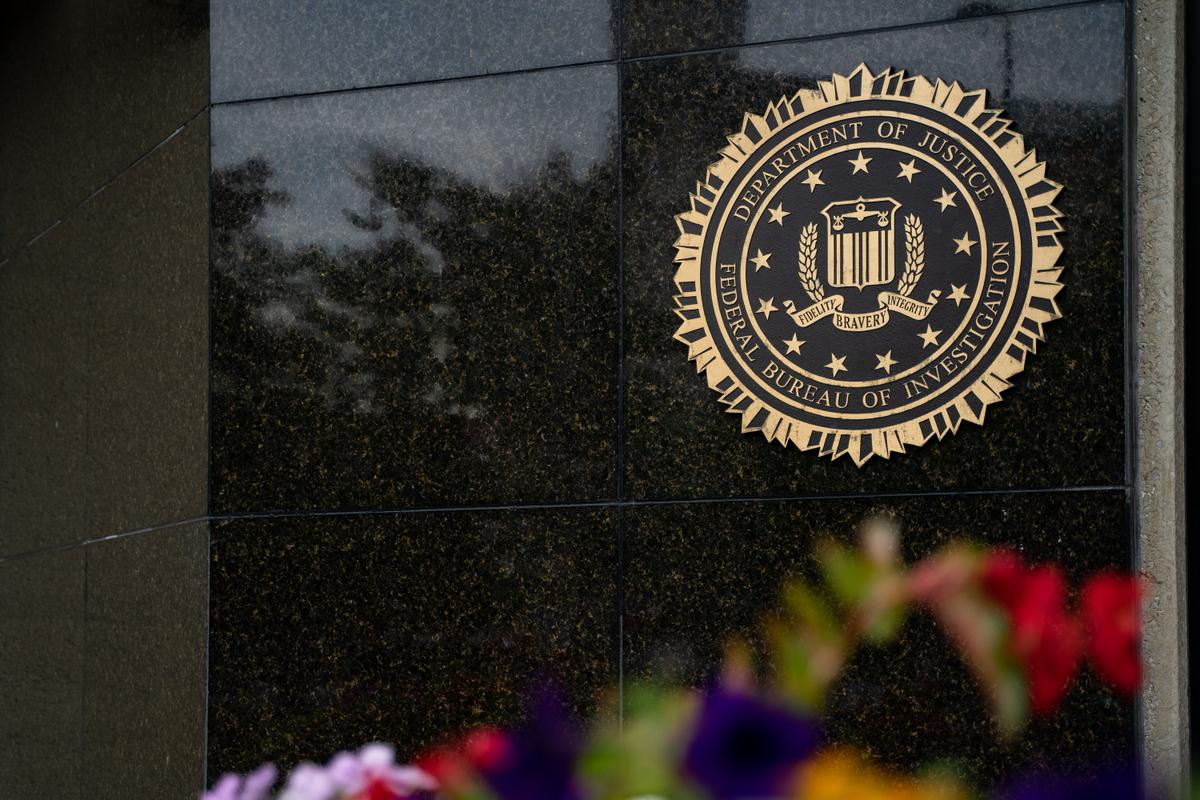 Experts Say Allegation FBI is Inflating ‘Domestic Violent Extremism’ Numbers Looks Political