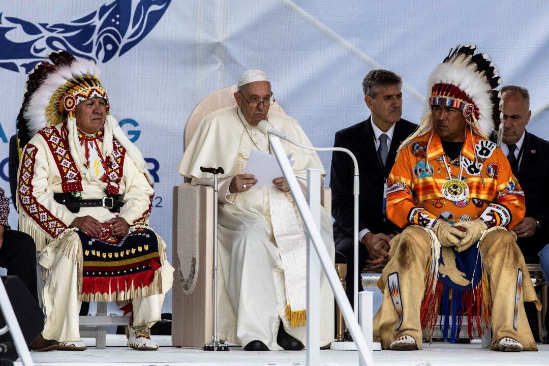 Pope Francis Apologizes for Residential Schools, Meets With Indigenous Leaders in Alberta