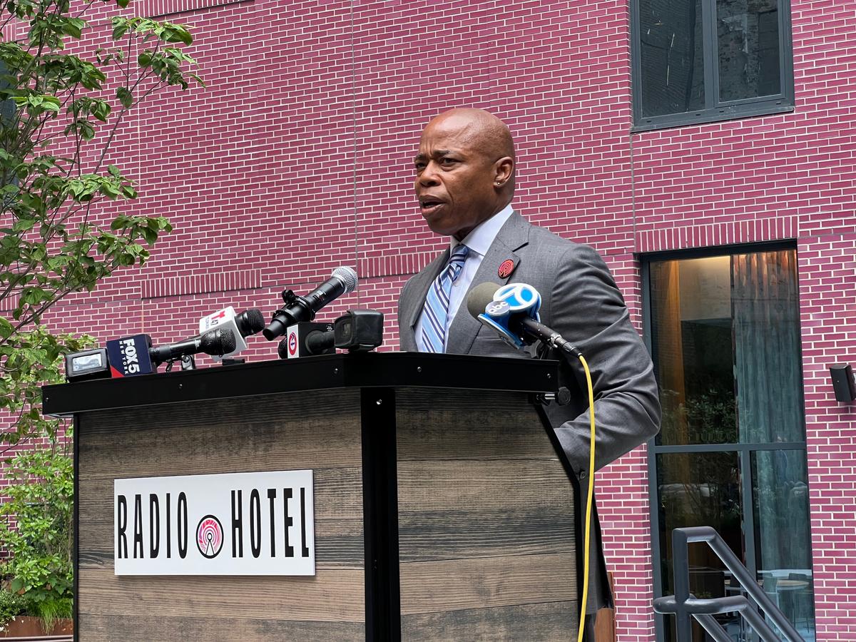 EXCLUSIVE: Leaked Email Shows NYC Struggling to Cope With ‘Drastic Influx’ of Illegal Aliens Amid Border Crisis