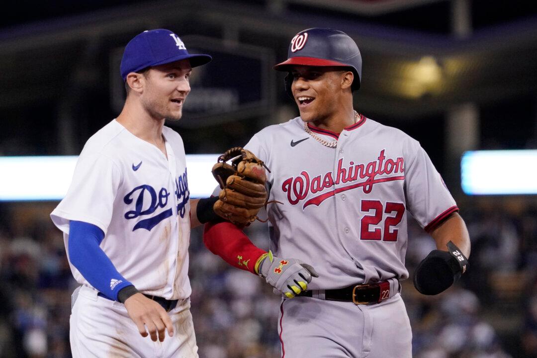 Future Dodger? Juan Soto, Lowly Nats Cool Off LA in 4–1 Win