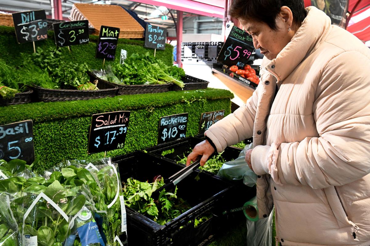 Metcash Claims Supermarket Majors Buying Up Properties to Remove Competitors