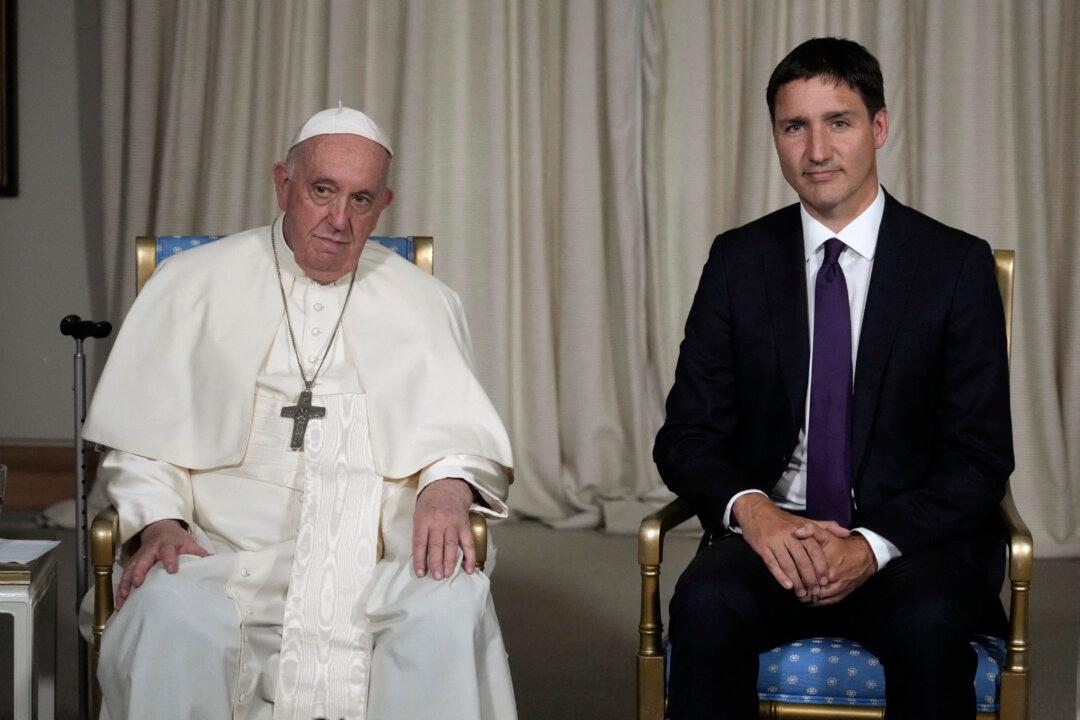 Pope Francis Meets Privately With Trudeau, Governor General on Fourth Day in Canada