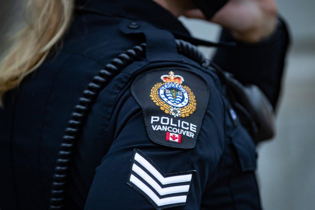 Former Vancouver Police Officers Analyze Police Response to Man Getting Beaten at Transgender Event