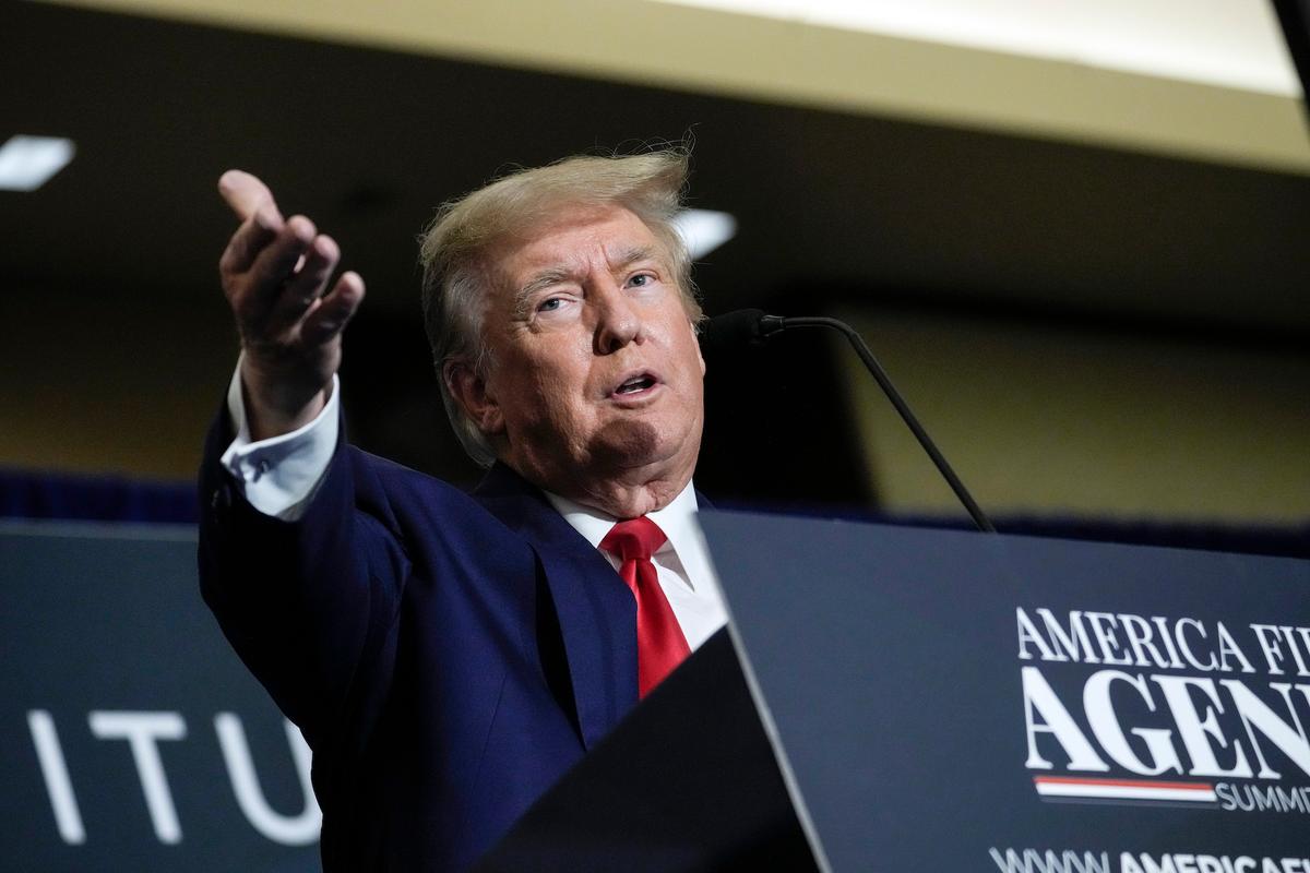 Trump ‘Having Fun’ Endorsing Democrats: Spokeswoman