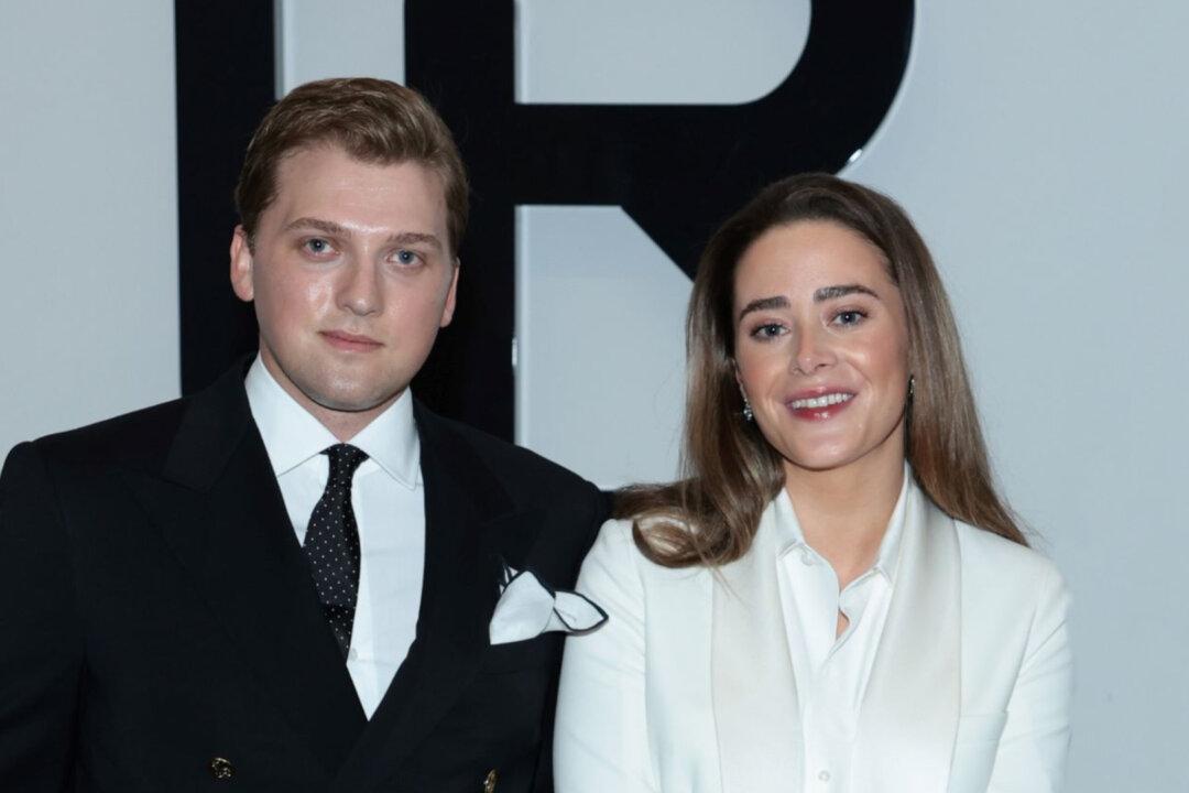 Biden’s Granddaughter Naomi to Hold Wedding on White House South Lawn