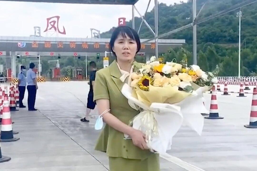 Family Intercepted as Rights Lawyer Tried Behind Closed Door in China’s Northwest