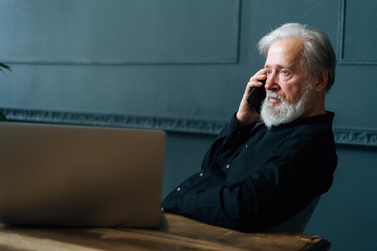 Amount of Gray Hair Linked to Heart Disease: Study
