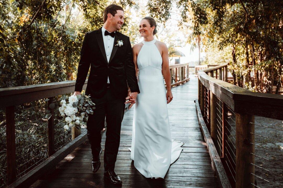 Australian Tennis Ace Ash Barty Marries Garry Kissick