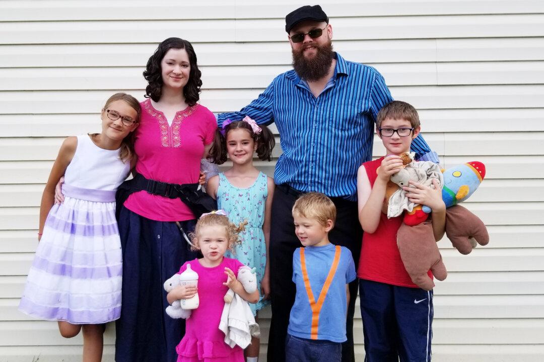 University of Michigan Refuses to Consider Mom of 5 for Heart Transplant Over COVID Vaccine