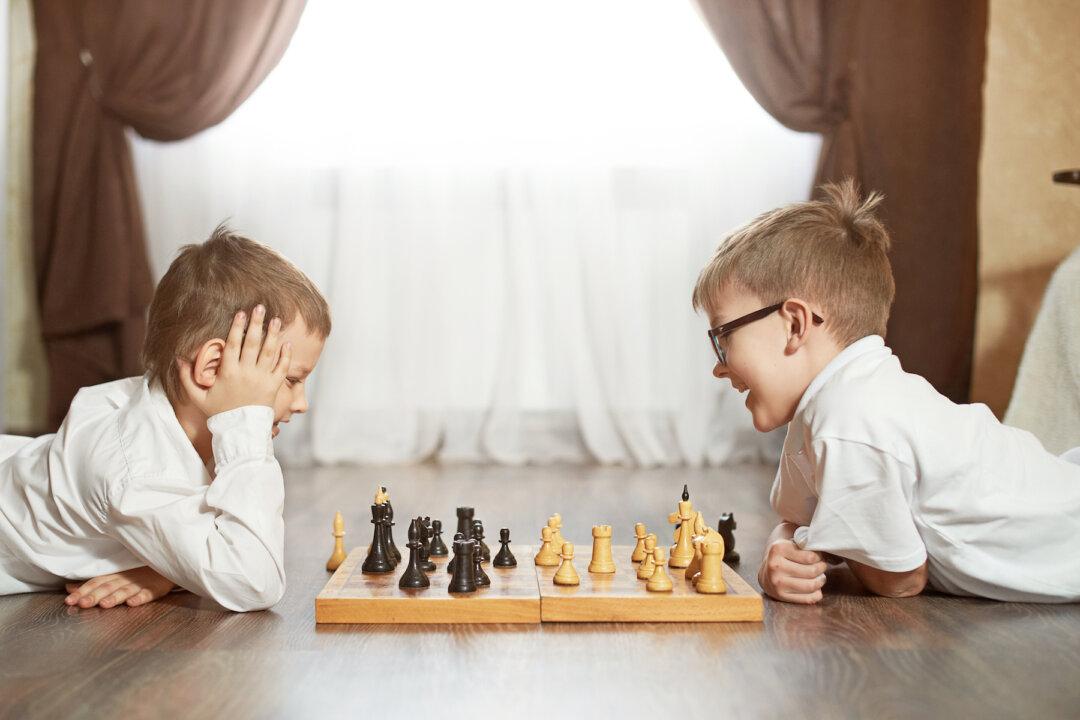 Checkmate: Transform Your Homeschool With Gameschooling