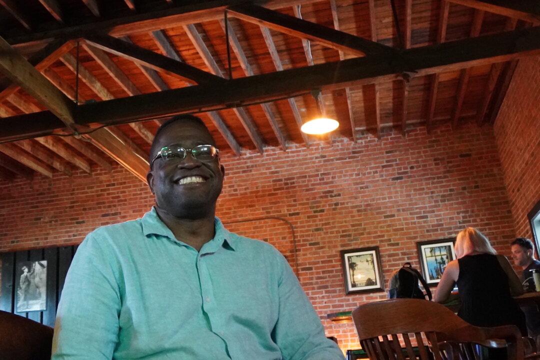 World Traveler Comes Home to Florida to Make a Difference