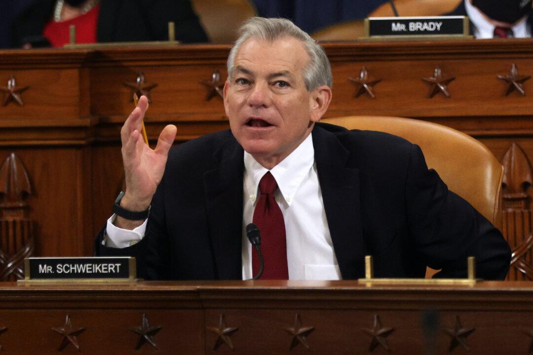 Amid Ethics Rules Violations, Trump-Endorsed US Rep. David Schweikert Is Projected Winner in Arizona Primary