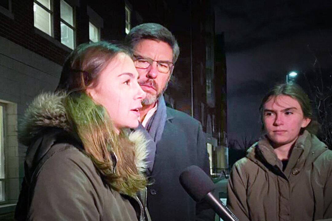 Father-of-5 Leads Parents Suing School Board for Asking Students Their Gender Pronouns, ‘About Their Sex Lives’