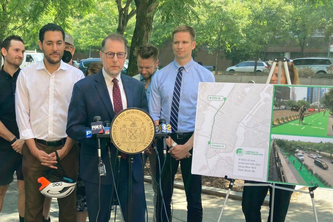 West Side Bike Path Would Get New Bike Lane Under Proposal