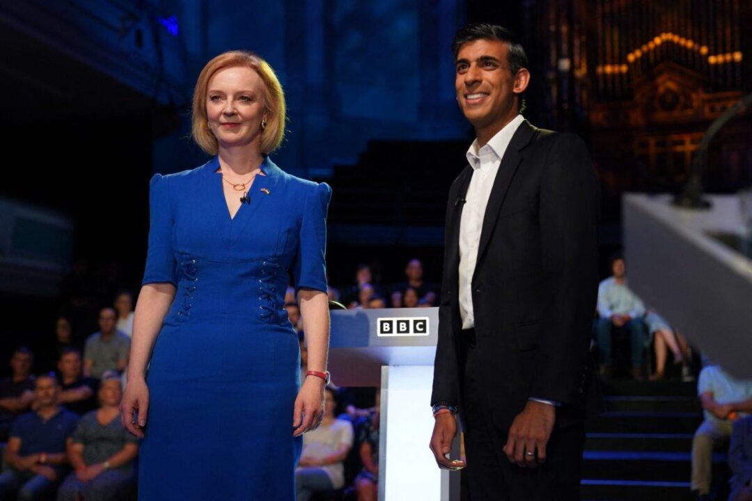 Liz Truss May Have the Edge Over Rishi Sunak but ‘Foreign Policy Doesn’t Win Elections’: Experts