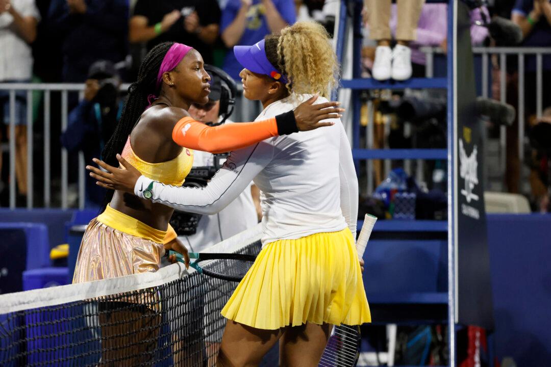 Coco Gauff Beats Former No. 1 Naomi Osaka in Straight Sets