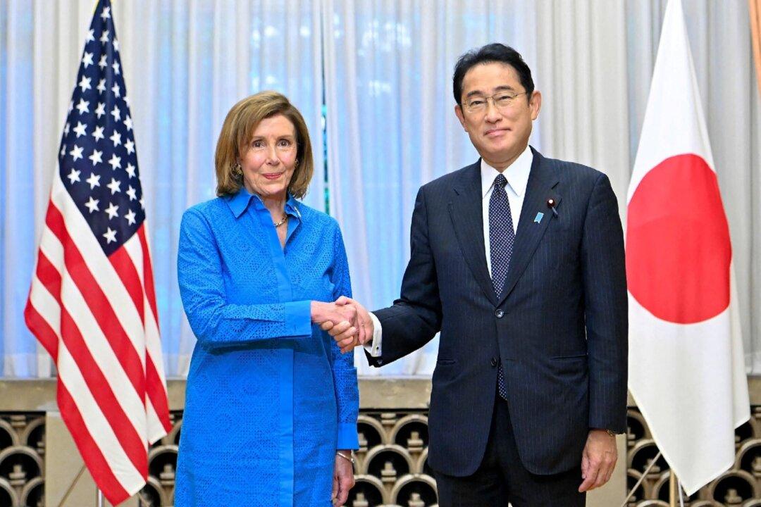 Pelosi Says US ‘Won’t Allow China to Isolate Taiwan,’ but Asia Visit ‘Not About Changing Status Quo’