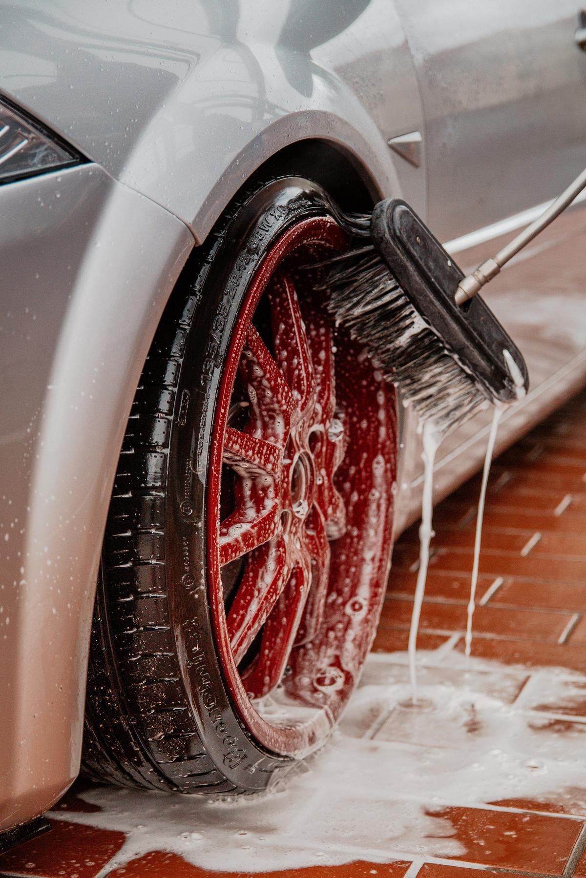 It’s great to drive a new car, so let’s explore how to enjoy that feeling for many years. (Adrian Dascal/Unsplash)