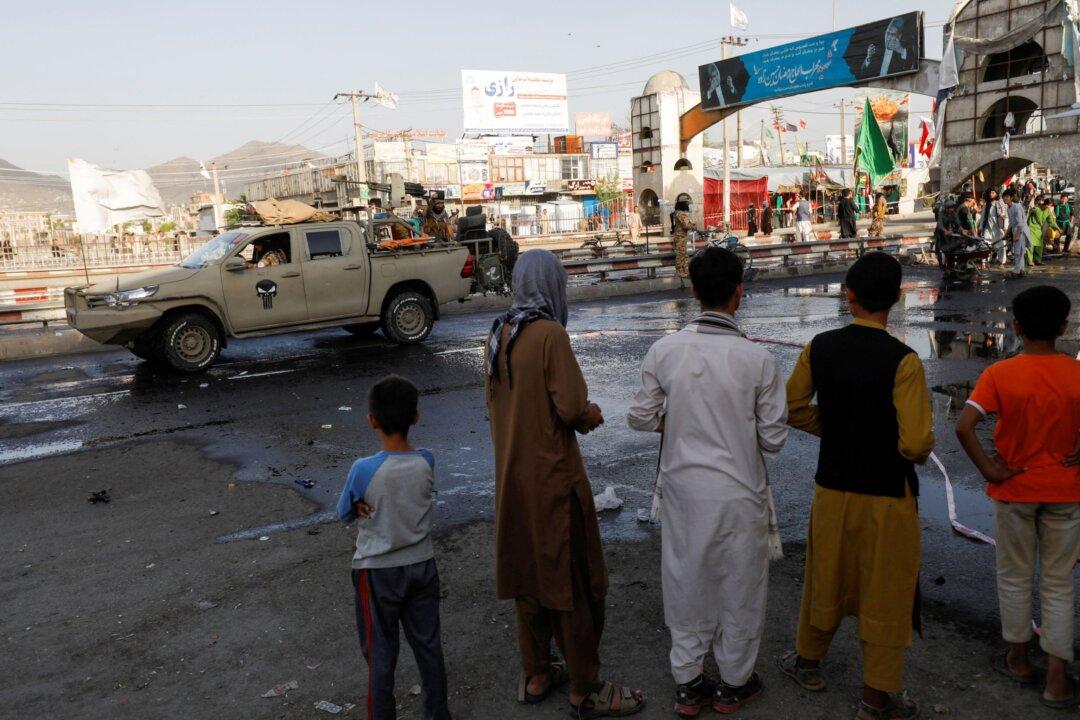 Bomb Blast in Kabul Kills 8, Injures More Than 20