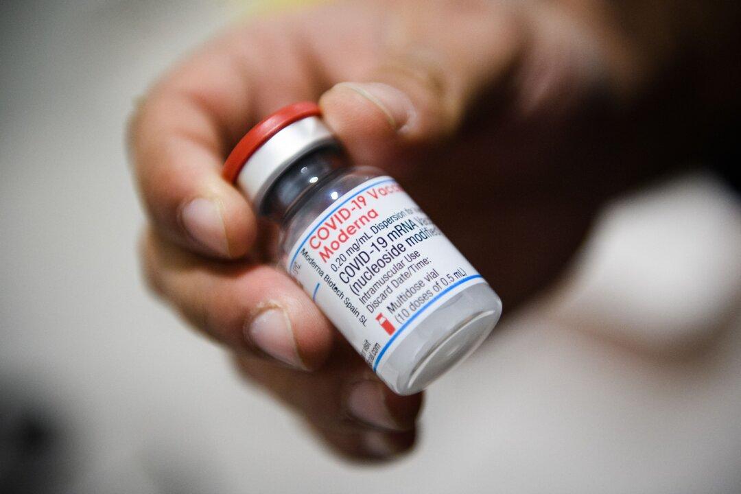 Risk of Heart Inflammation Remains Elevated After COVID-19 Booster: Study