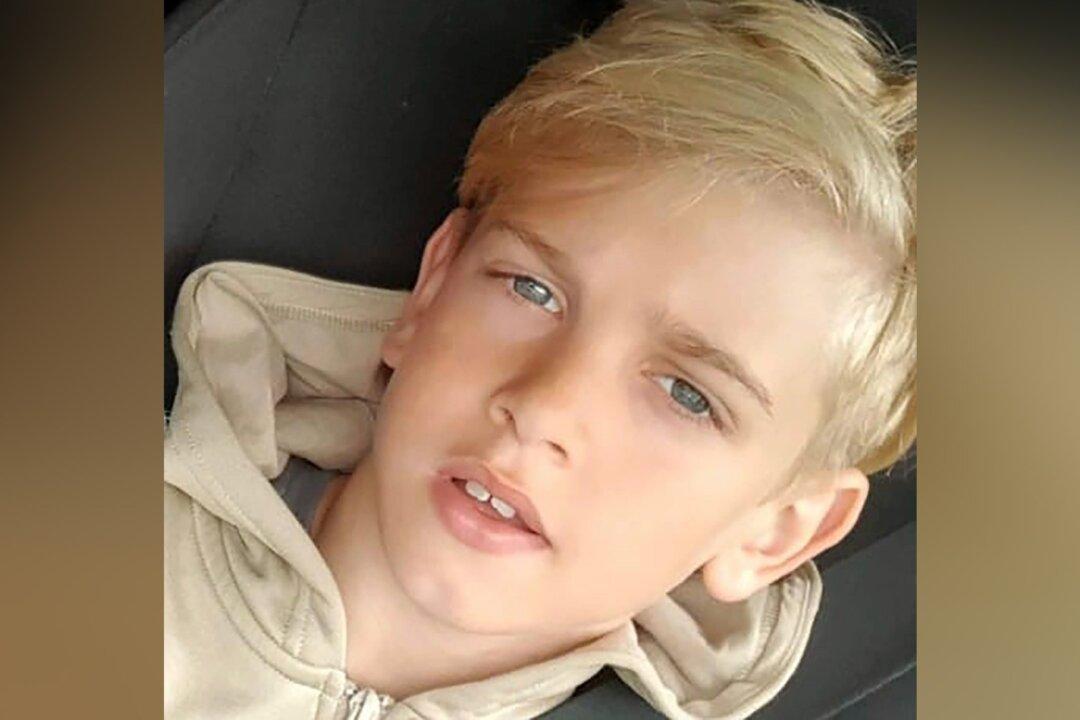 Boy at Heart of UK Court Battle Dies After Life Support Ends