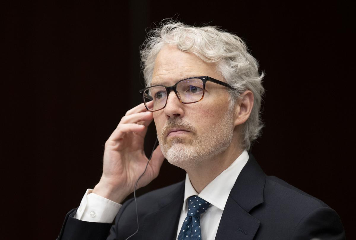 Privacy Commissioner Says RCMP Didn’t Inform Him on Use of Spyware