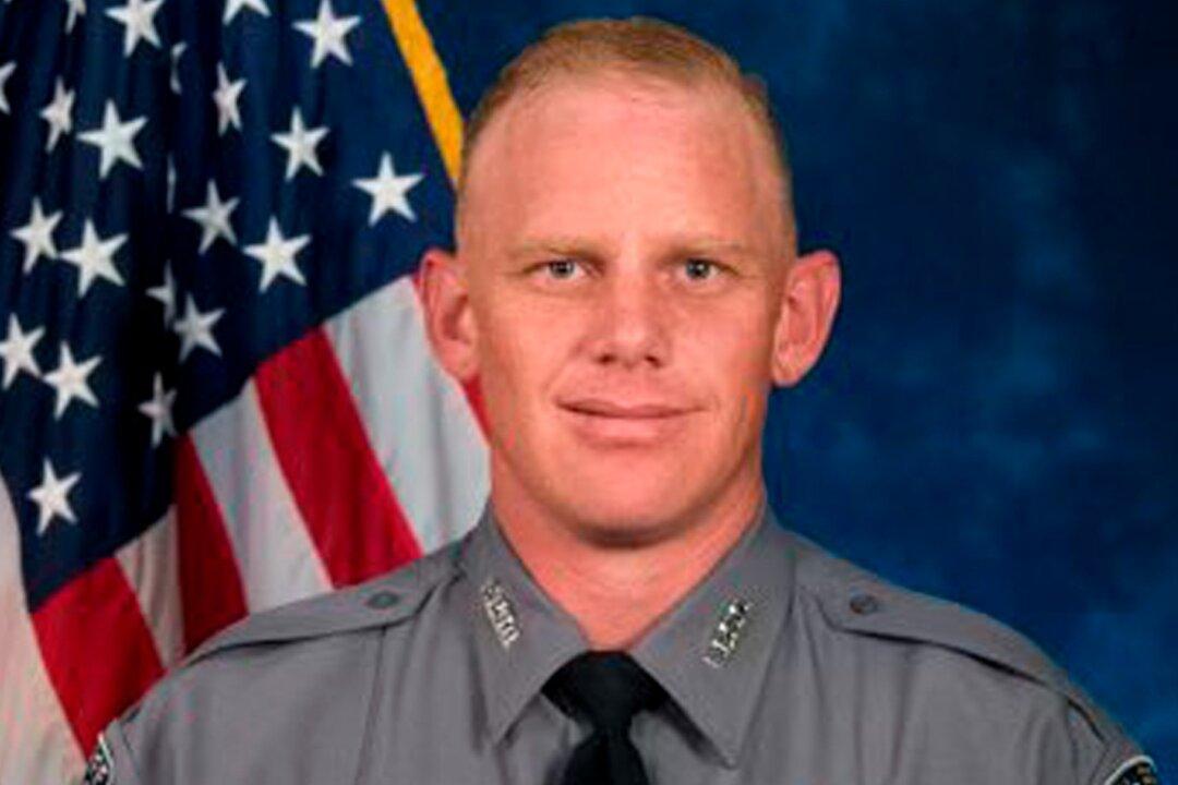 Sheriff’s Deputy and Woman Killed in Colorado Home Shooting