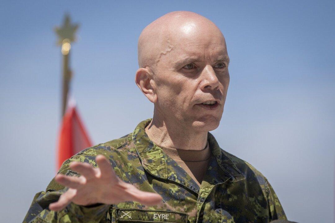 Faster Citizenship Pathway for Permanent Residents Joining Military, Says National Defence