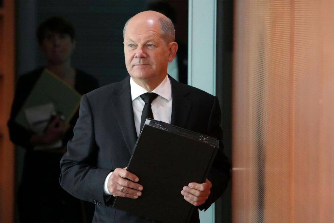 China Says It Will Not Deliver Weapons to Russia: German Chancellor