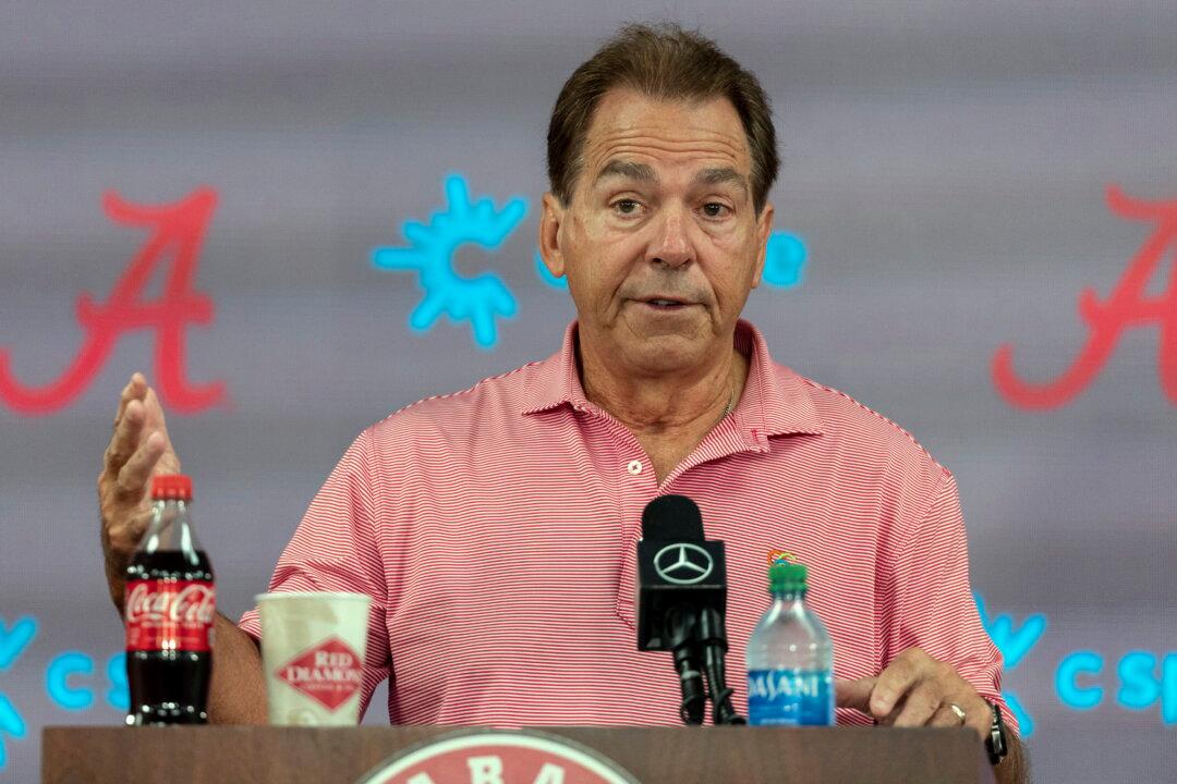 Alabama Gives Saban New 8-year, $93.6 Million Deal