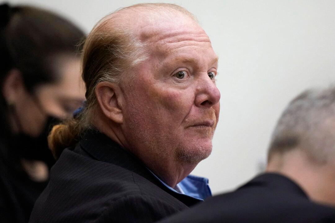 Mario Batali Settles 2 Lawsuits Alleging Sexual Assault