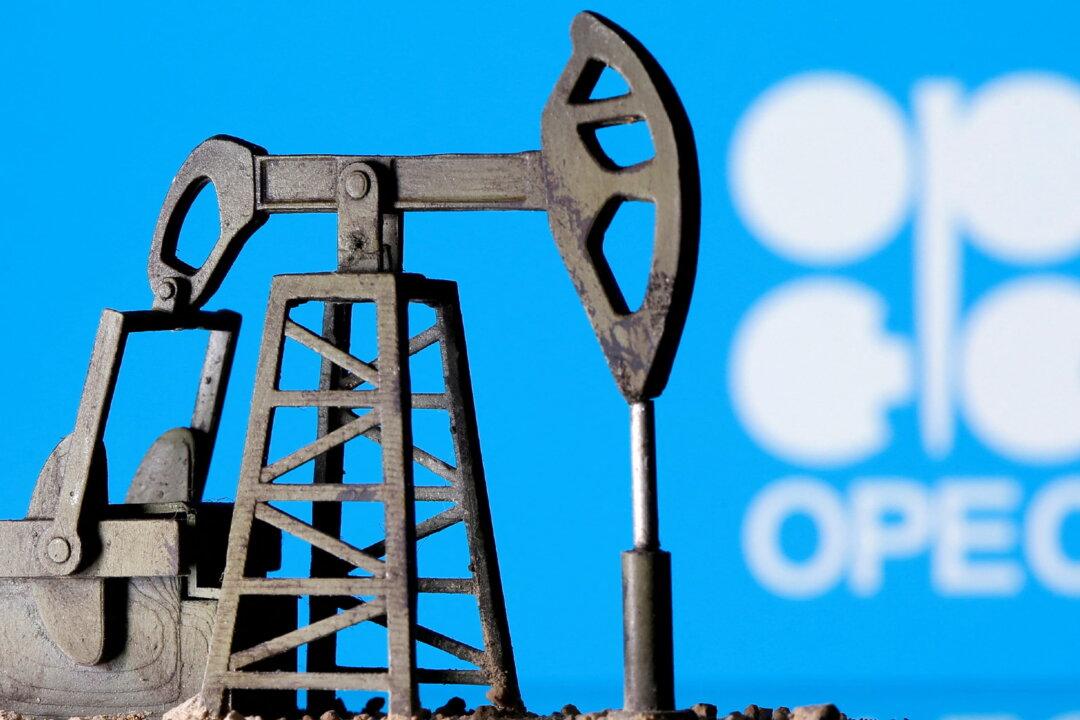 OPEC Slashes Oil Output Weeks After Biden’s Fist Bump With Saudi Crown Prince