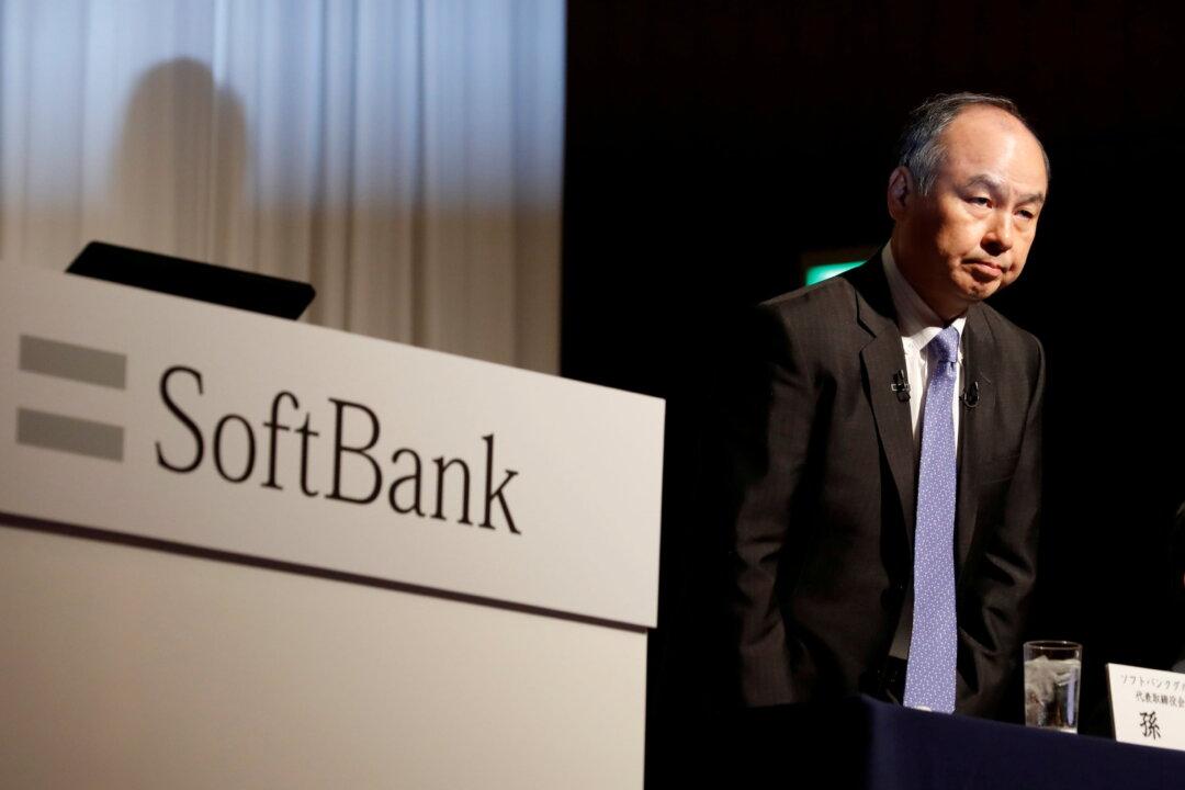 SoftBank CEO ‘Remorseful’ After Record $23.4 Billion Quarterly Loss